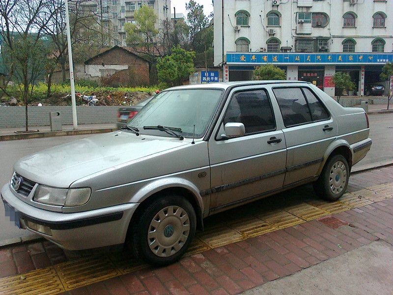 湖南 湘潭 捷達 1.6L，5檔 手動 2007年4